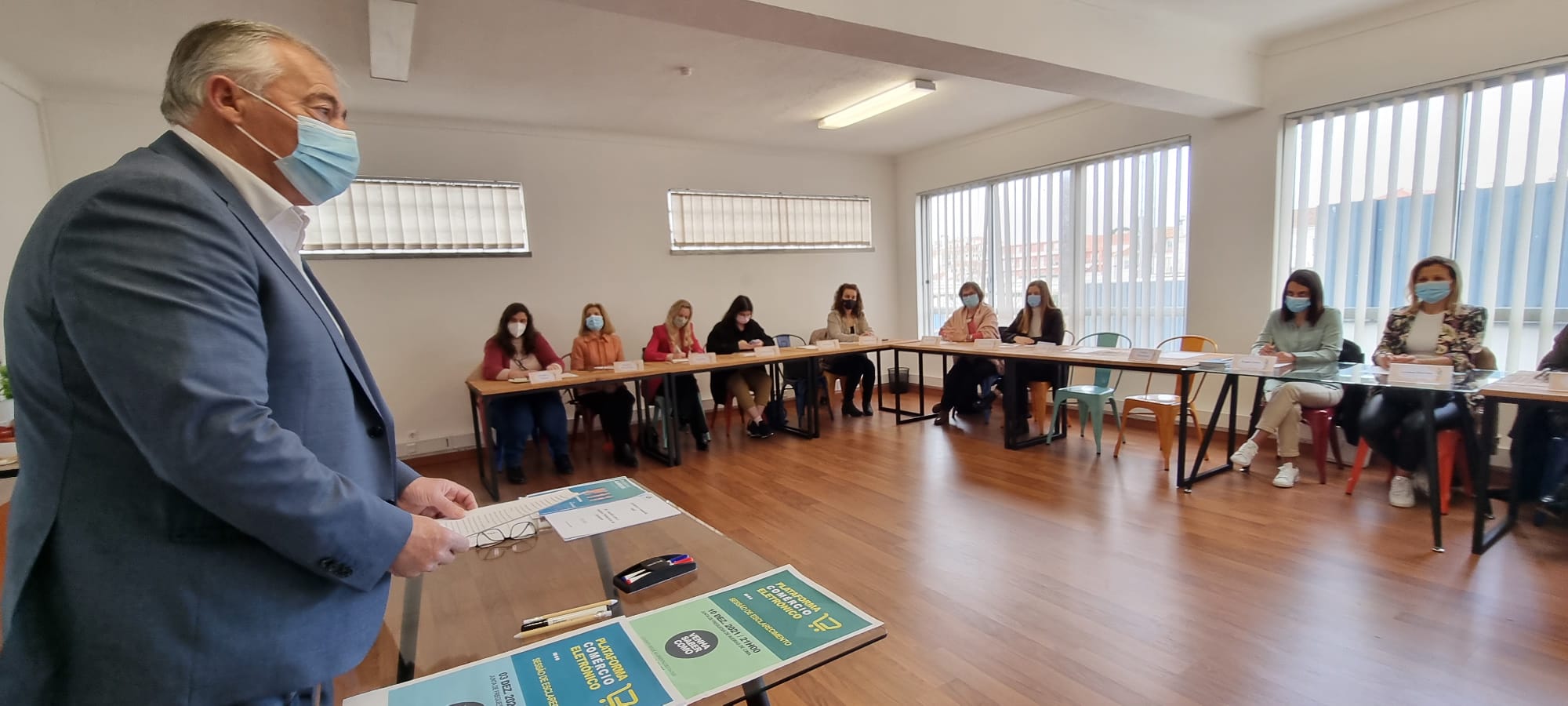 pequenos almocos empresariais